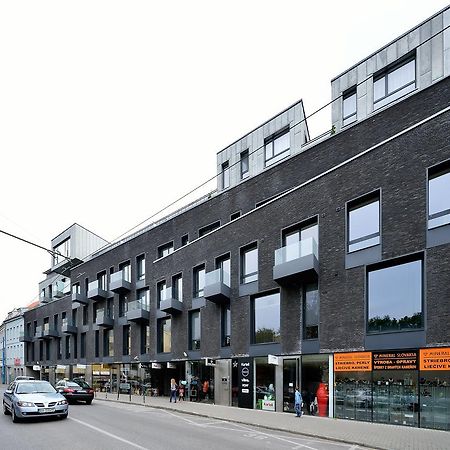 Ambiente Serviced Apartments - Dunajska Bratislava Ngoại thất bức ảnh